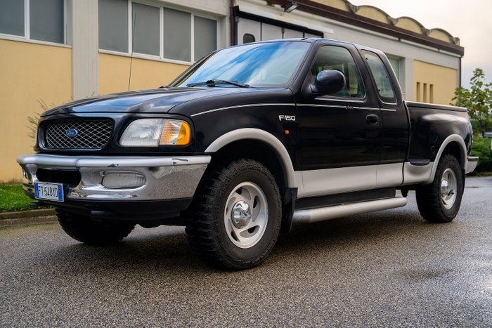 Ford USA - F150 Stepside 4x4 Euro - Lariat Special Edition - 1997