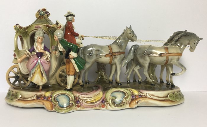 Graefenthal - Carrozza con quattro cavalli, cocchiere, dama e gentiluomo - Porcellana