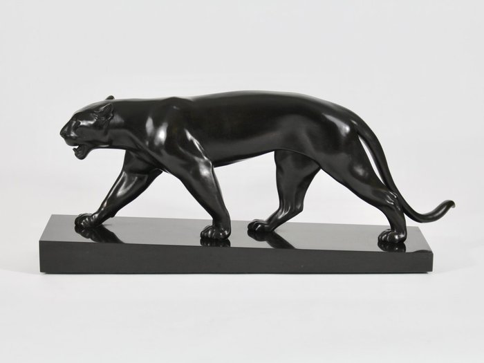 Max Le Verrier - Art deco sculpture black panther - 'Baghera'