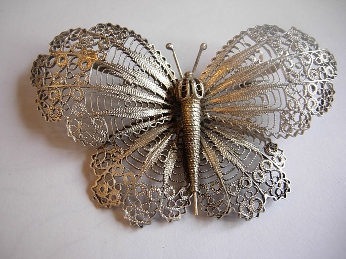800 Silver - Brooch, Butterfly made of filigree
