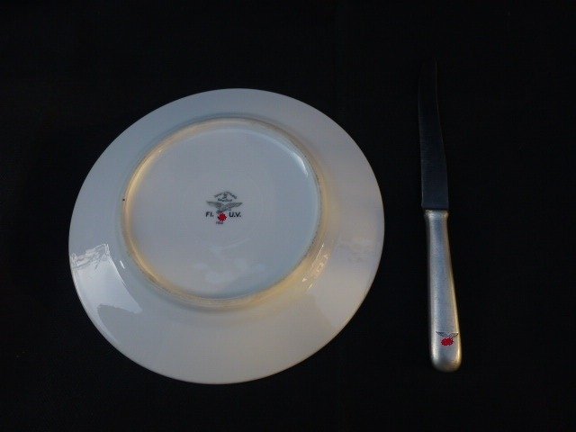Germany - Luftwaffe porcelain plate + knife wo2 - 1940