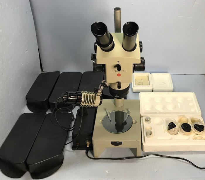Watchmaker-microscope, binocular, stereo microscope, BM51-2, Lomo, USSR,  1960s. (metal) - Catawiki