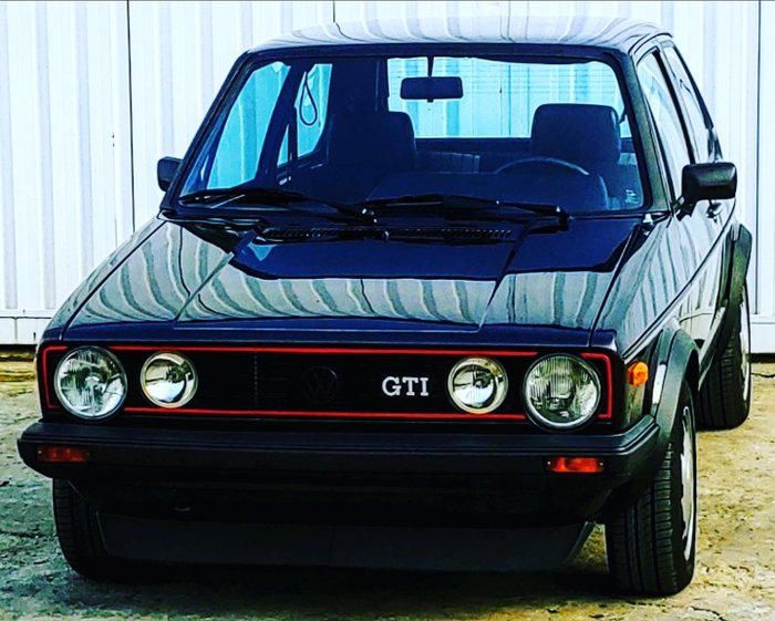 1983 Volkswagen Golf GTI Pirelli