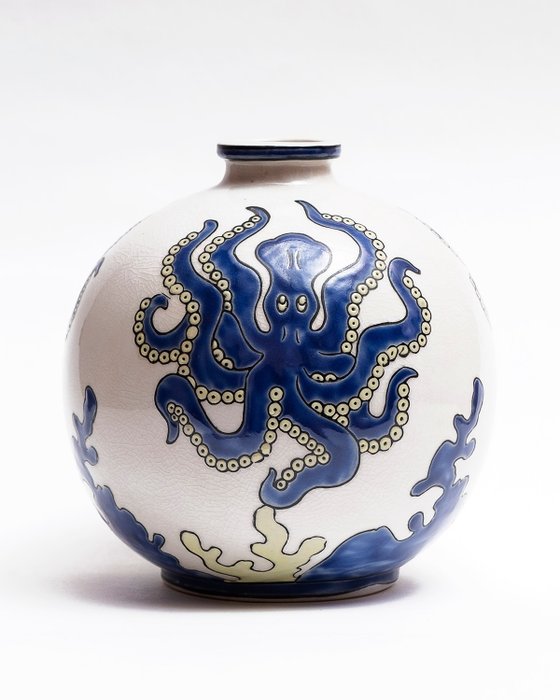 Keralouve Art Déco relief vase, 'Octopus', Charles Catteau style...