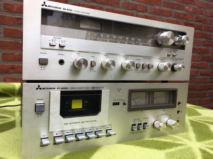 Mitsubishi - DA-R210 & DT-4550S - Registratore a Cassette, Ricevitore stereo