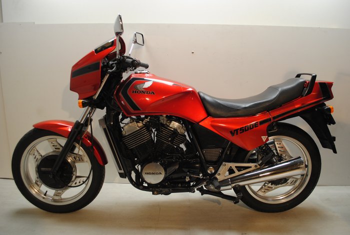 Honda - VT500E - 500 cc - 1986