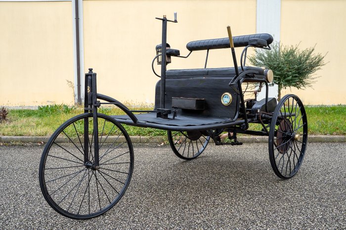 Benz - Patent Motorwagen Replica 