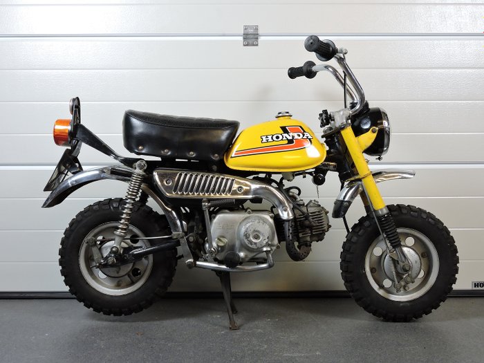 Honda - Monkey Z50 J1 - 49 cc - 1975