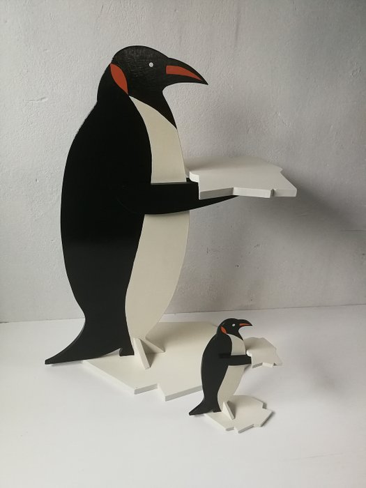 'Koele' Butlertray's - Pinguin - hout - bijzet tafeltjes op een ijsschots - Hout