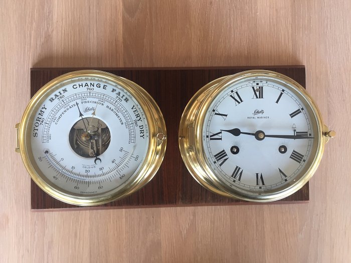 Ship's barometer, Ship's clock, 精美的老式沙茨集。皇家水手八日制时钟和气压计，状况极佳 - 玻璃, 黄铜 - 20世纪下半叶
