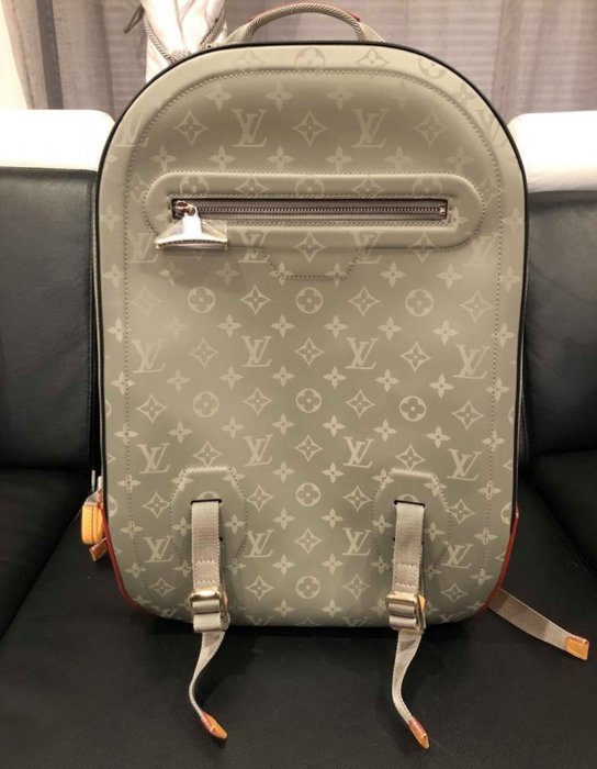 Louis Vuitton - Backpack GM Monogram Titanium Backpack - Catawiki