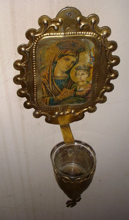 Antique home altar with litho icon and oil candle - - Catawiki