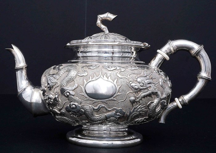Teiera (1) - .900 argento - Cina - Fine XIX secolo