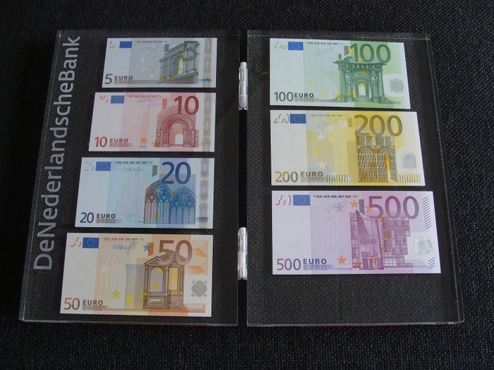 Nederländerna - Euro bankbiljetten Presentatieset met 5, 10, 20,  50, 100, 200 en 500 euro in plexiglas