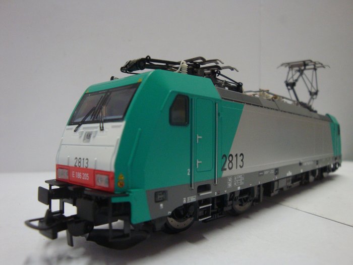Piko H0 - 59850 - Villanymozdony - HLE (Bombardier) sorozat 28 - NMBS, SNCB