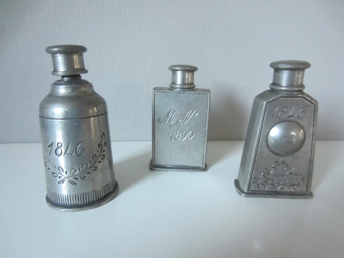 Perfume bottles with screw cap (3) - Pewter/Tin