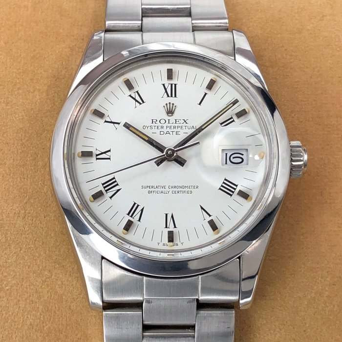 Rolex - Date White Roman Dial - 15000 - Unisex - 1980-1989