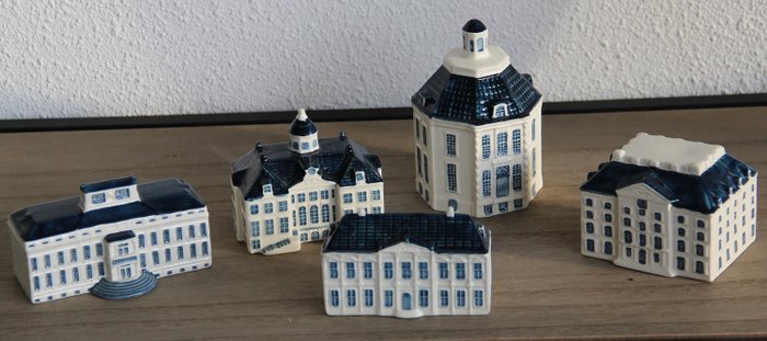 5 grandes casas KLM, incluyendo el Palacio Soestdijk, Drakesteyn, el Palacio Noordeinde (5) - Cerámica