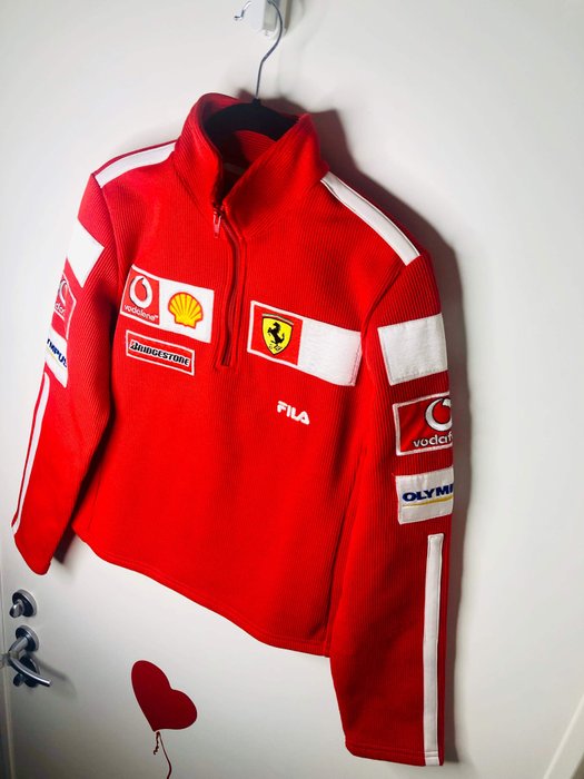 Ferrari - Formula One - 2002 - Team wear - Catawiki