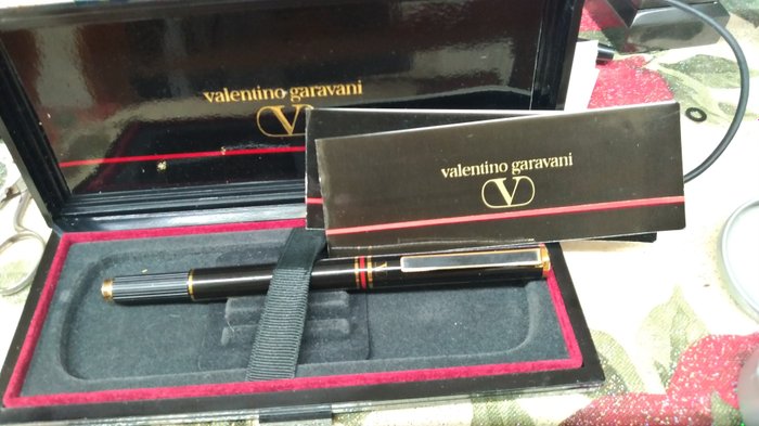 Valentino garavani - 鋼筆