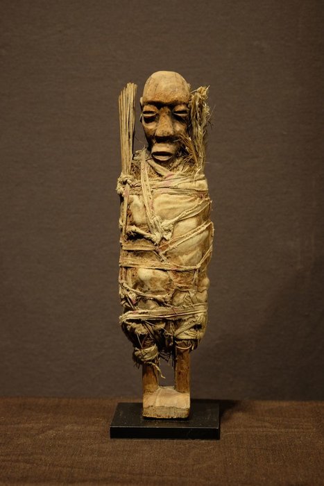 Ancestor statue - Wood - Yiteke - Yaka - Congo DRC 