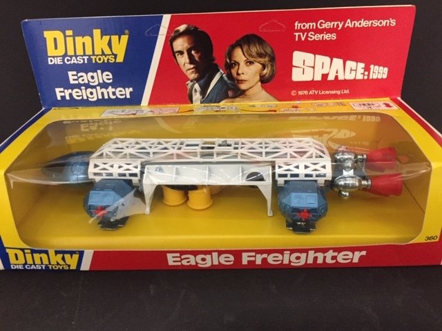 Dinky Toys - onbekend - Eagle Freighter Space 1999 Blue. - No. 360