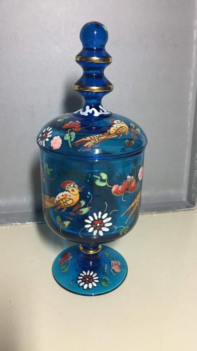 Jose Cire Royo - - - Glas Vase -Deckeldose  (1) -  hand  gemalt und emmaliert Glas 