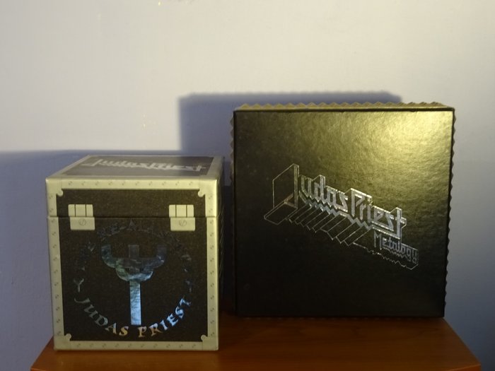 Judas Priest - box set The Re-Masters + Box set Metalogy - Caixa de CDs - 2001/2004