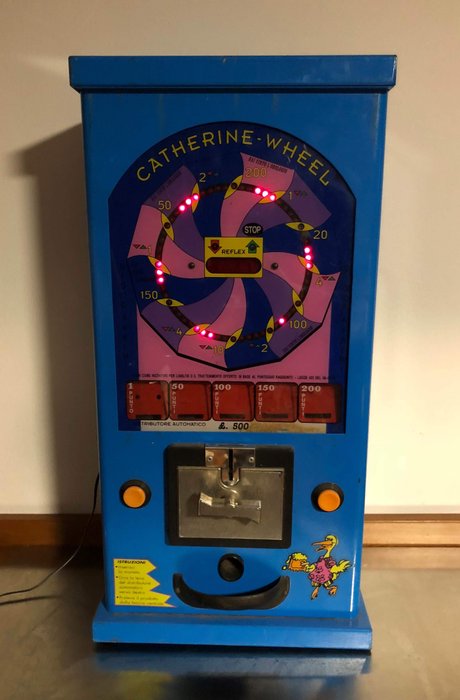 Érmével működő játék, a Luna Park automata - vas