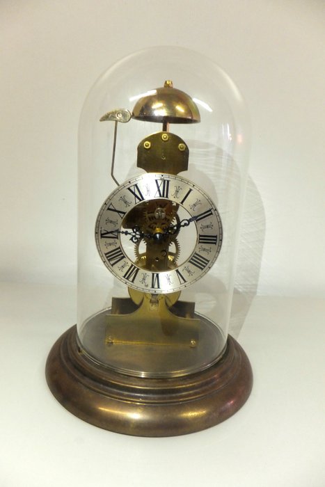 Skeleton clock under glass dome. - Original Kieninger made in Germany- S 82 - Brass - 20th century