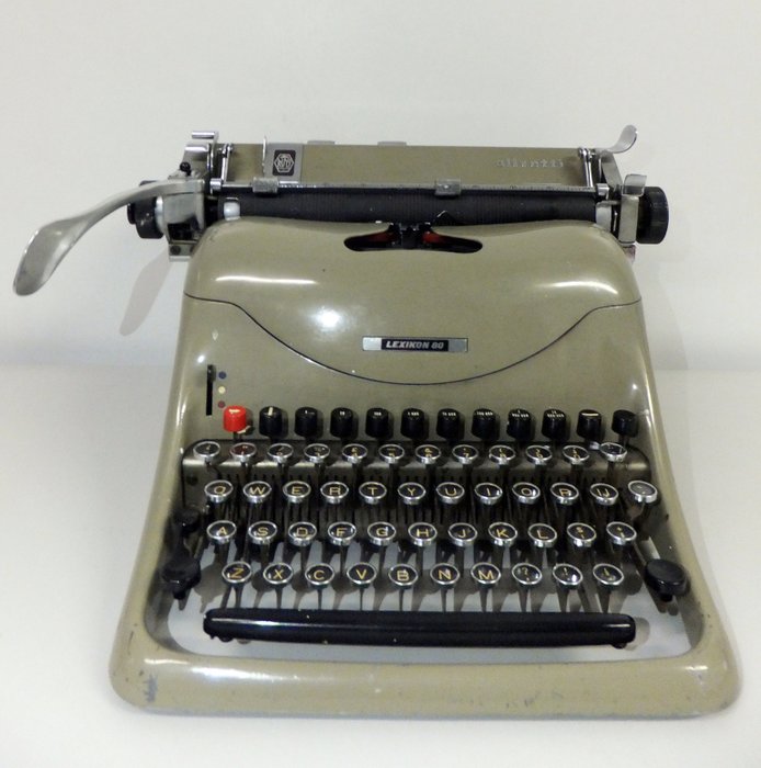 "Olivetti Lexikon 80" - Typewriter - Part of 1
