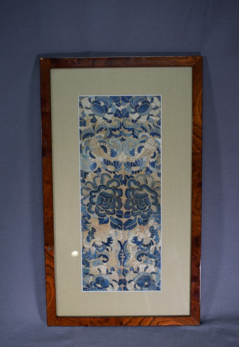 Antike chinesische Stickerei - Seide - China - 18./19. Jahrhundert