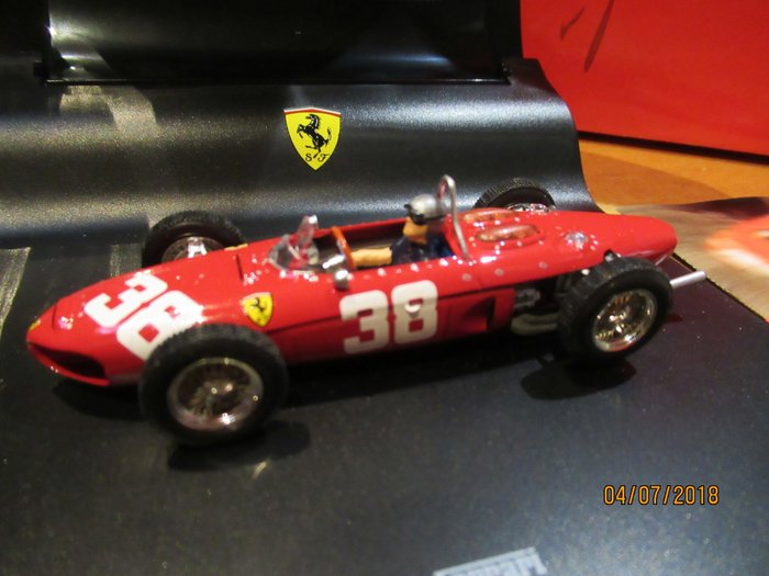 Vitesse - 1:43 - Ferrari - LA STORIA法拉利156 Sharknose 1962年Lorenzo Bandini