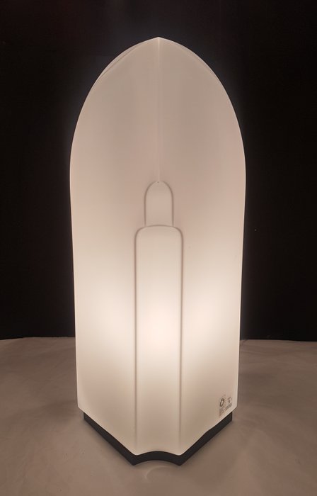 Kazuide Takahama - Leucos - Tafellamp mod. Tiki geweldig