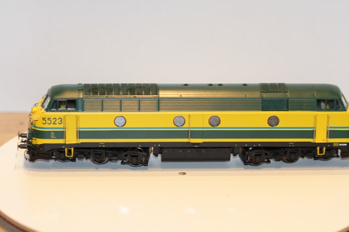 B-models H0 - Locomotora diésel - Serie 55 - SNCB