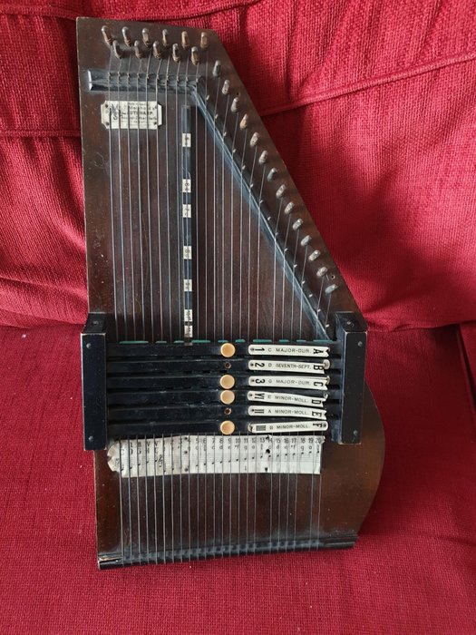 T. Meinhold's - Autoharp - Made in Saxony - 1900