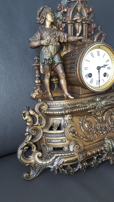 Mantel clock - brunfaut - Zamac - 19th century