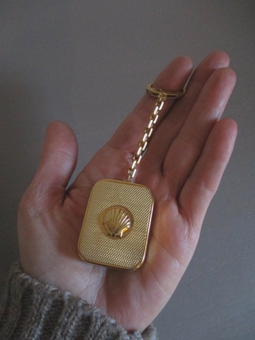 Reuge Ste-Croix - Gold plated pendant pendant with miniature music box - Brass, Gilt