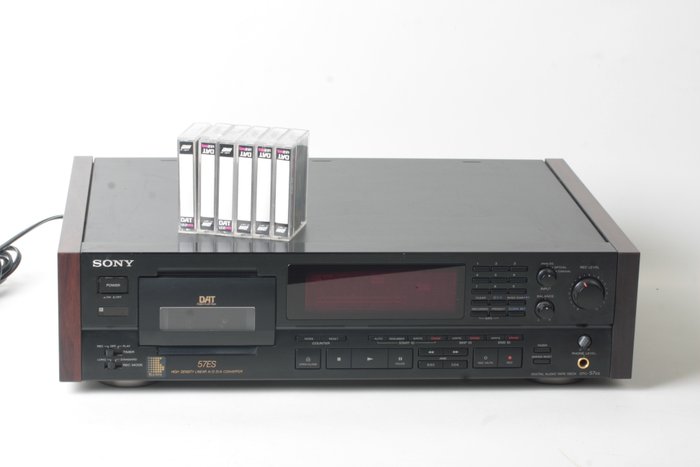Sony - DTC-57ES - Cyfrowy rejestrator DAT