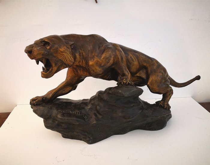 Thomas Francois Cartier (1879-1943)  - 咆哮的豹在一塊岩石上, 雕像 - 鋅合金 - 20世紀上半葉