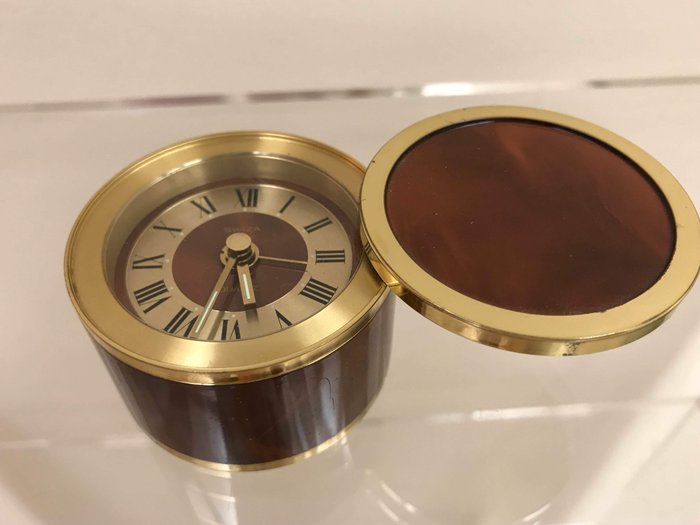Ceas de masă - Swiza S.A. Swiss Made Quartz - Alamă - A doua jumătate a secolului 20