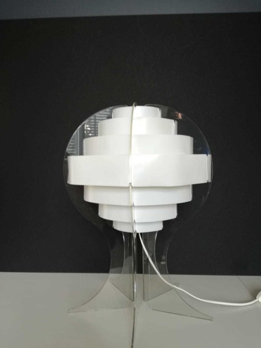 Flemming Brylle & Preben Jacobsen - lámpara de mesa de tiras (1)