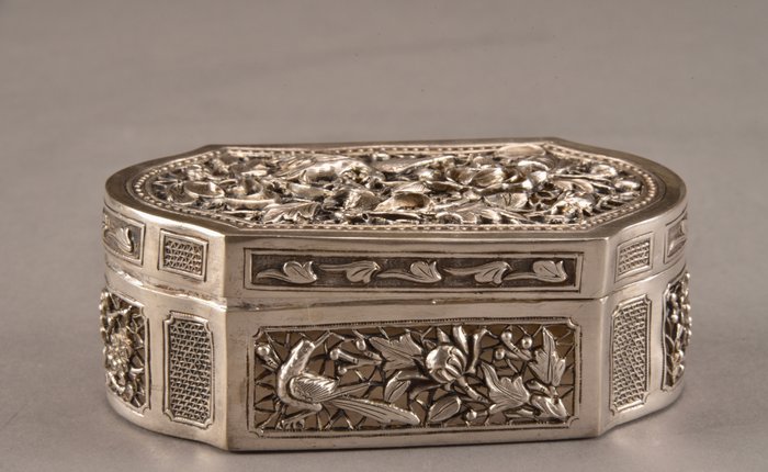 Chinese Zilveren export doos, met keurmerk - Zilver - China - 19e eeuw