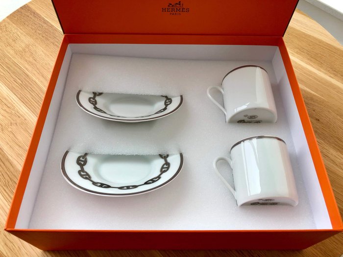 Hermès  - 咖啡杯和碟子 (4) - 瓷
