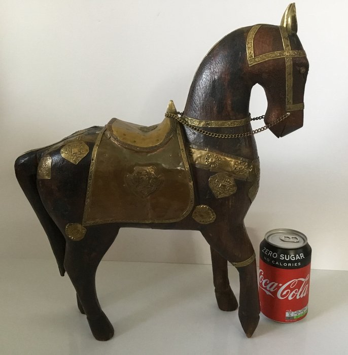 India-Antieke houten paard met koperbeslag (40cm!) - Hout, Koper