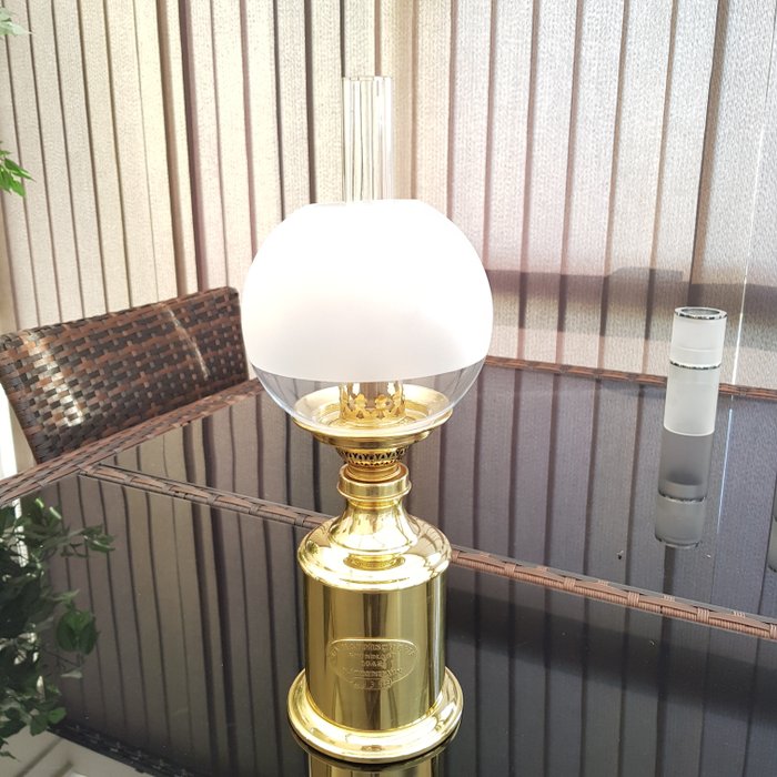G.V. Harnisch EFTF - Brass Oil / Petroleum Lamp