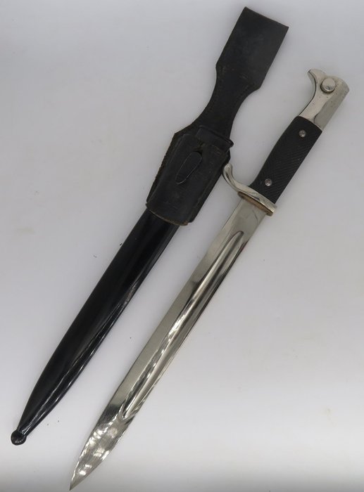 Germany - Wehrmacht parade bayonet with scabbard shoe