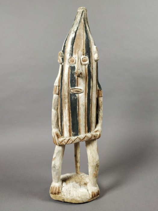 Warrior puppet  with reed armor Wood Sepik Papua  New 