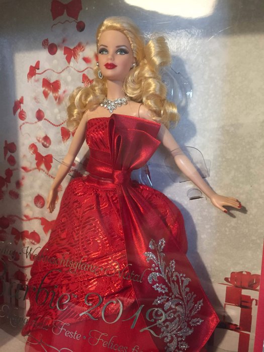 barbie 2012 holiday doll