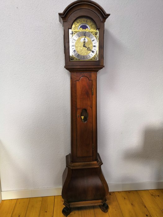 Relógio de caixa alta - Warmink - Madeira - Segunda metade do século XX